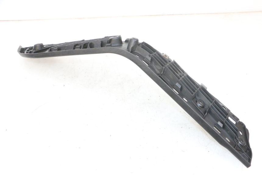 photo de LINKER VOETSTEUN SUZUKI BURGMAN 650 (2013 - 2020) - Andere kijkhoek