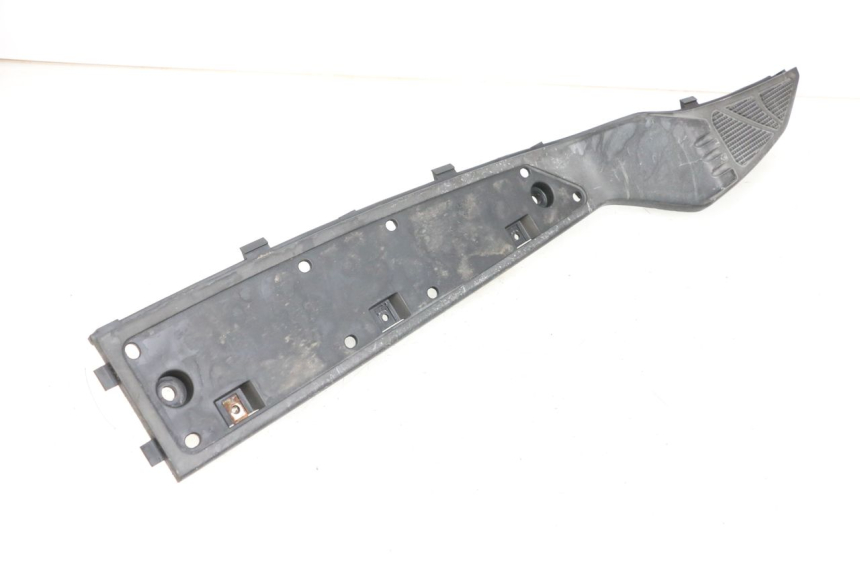 photo de LINKER VOETSTEUN KYMCO DINK STREET 125 (2009 - 2014) - Technische close-up