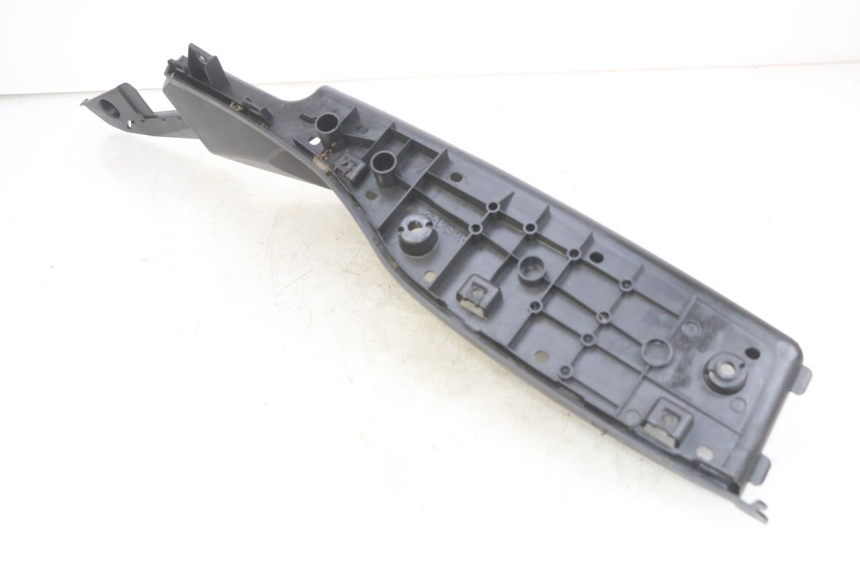 photo de LINKER VOETSTEUN KYMCO DOWNTOWN ABS 125 (2015 - 2017) - Detail van het onderdeel