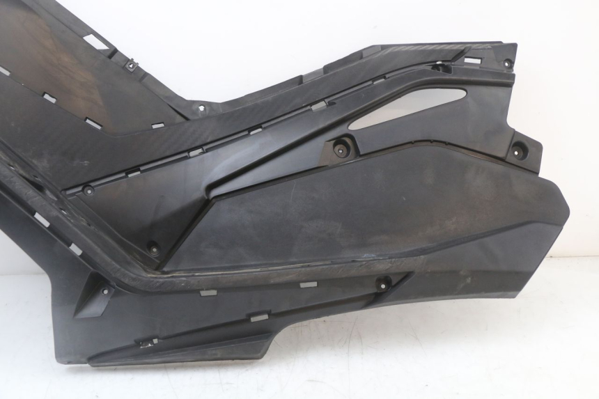 photo de LINKER VOETSTEUN LONGJIA EASY MAX 125 (2020 - 2024) - Zoom op gebruiksstaat