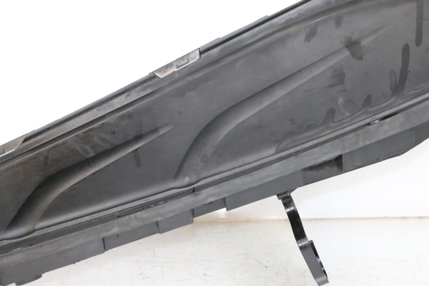 photo de LINKER VOETSTEUN HONDA FES S-WING SWING ABS 125 (2007 - 2015) - Gecontroleerd onderdeel