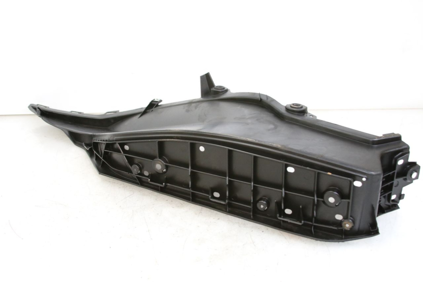 photo de LINKER VOETSTEUN HONDA FORZA 125 (2015 - 2016) - Detail van het onderdeel