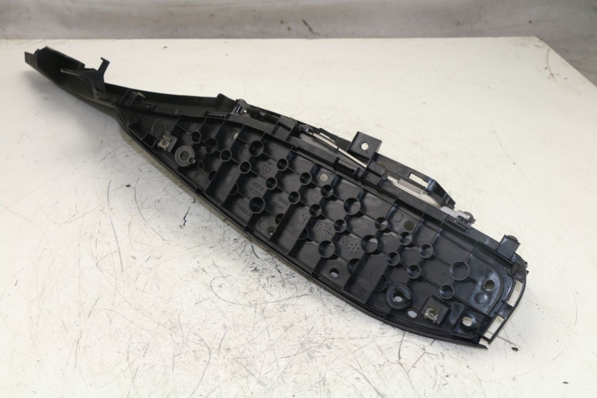 photo de LINKER VOETSTEUN KYMCO K-XCT 125 (2013 - 2017) - Detail van het onderdeel