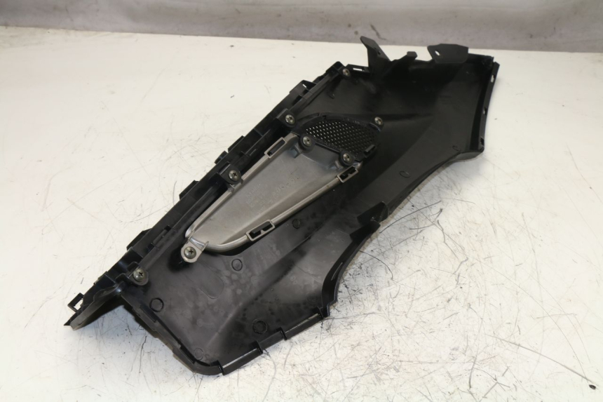 photo de LINKER VOETSTEUN KYMCO K-XCT 125 (2013 - 2017) - Zoom op gebruiksstaat