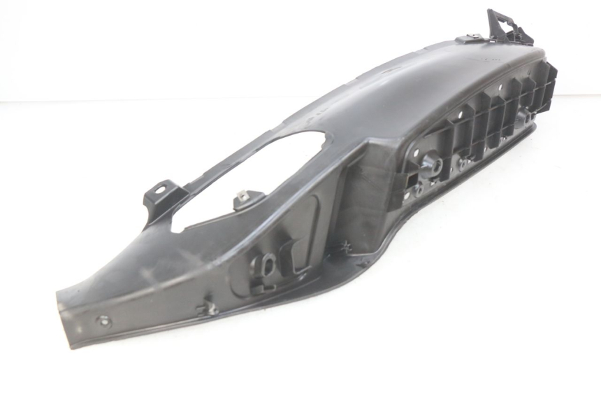 photo de LINKER VOETSTEUN PIAGGIO MP3 LT 300 (2010 - 2016) - Detail van het onderdeel
