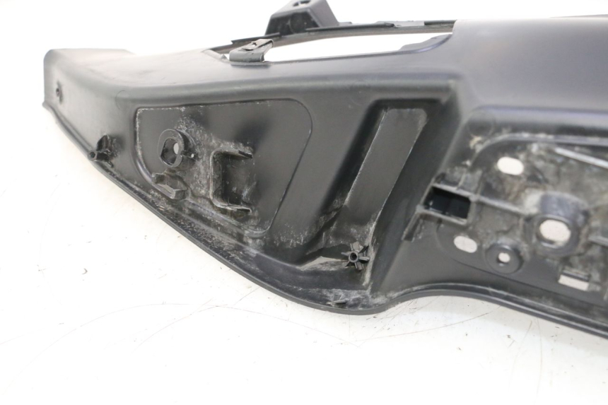 photo de LINKER VOETSTEUN PIAGGIO MP3 LT 400 (2007 - 2012) - Zoom op gebruiksstaat