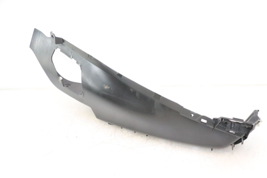 photo de LINKER VOETSTEUN PIAGGIO MP3 LT 400 (2007 - 2012) - Bevestigingspunten