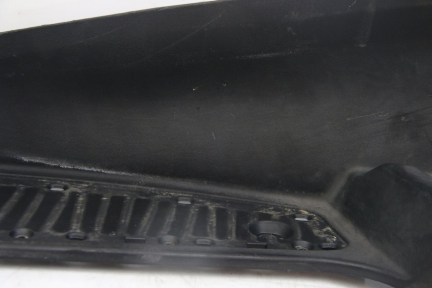 photo de LINKER VOETSTEUN PIAGGIO MP3 125 (2006 - 2014) - Zoom op gebruiksstaat