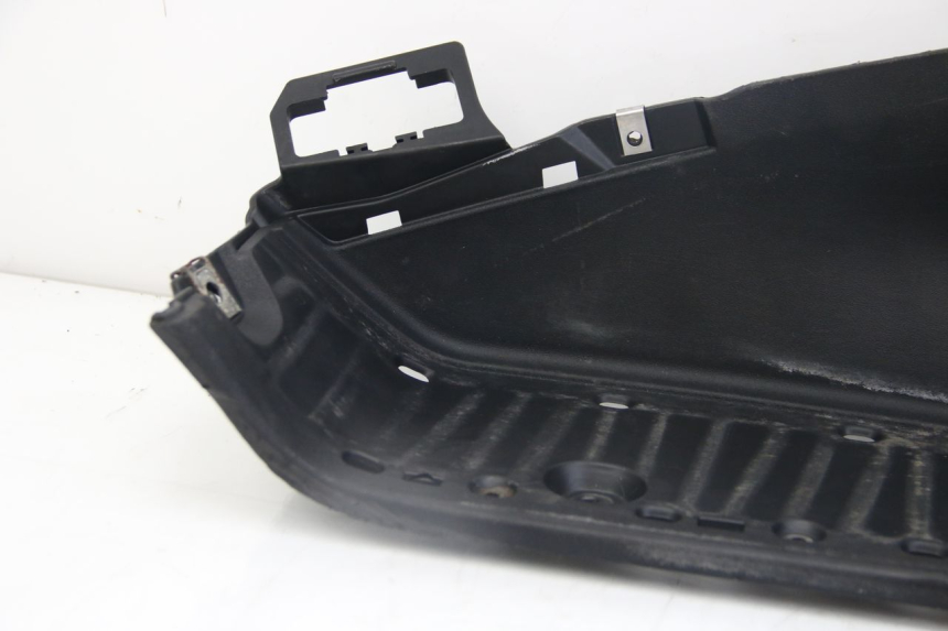 photo de LINKER VOETSTEUN PIAGGIO MP3 125 (2006 - 2014) - Andere kijkhoek