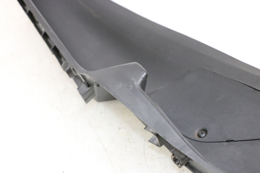 photo de LINKER VOETSTEUN PIAGGIO MP3 500 (2011 - 2015) - Zoom op gebruiksstaat