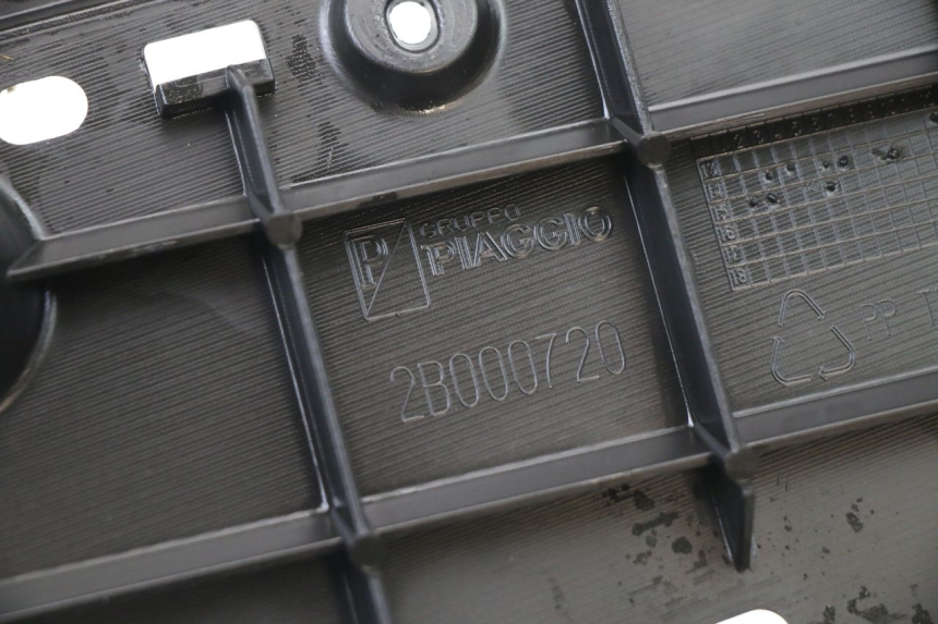 photo de LINKER VOETSTEUN PIAGGIO MP3 500 (2014 - 2017) - Gecontroleerd onderdeel