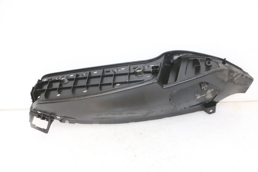 photo de LINKER VOETSTEUN PIAGGIO MP3 500 (2011 - 2015) - Zoom op gebruiksstaat