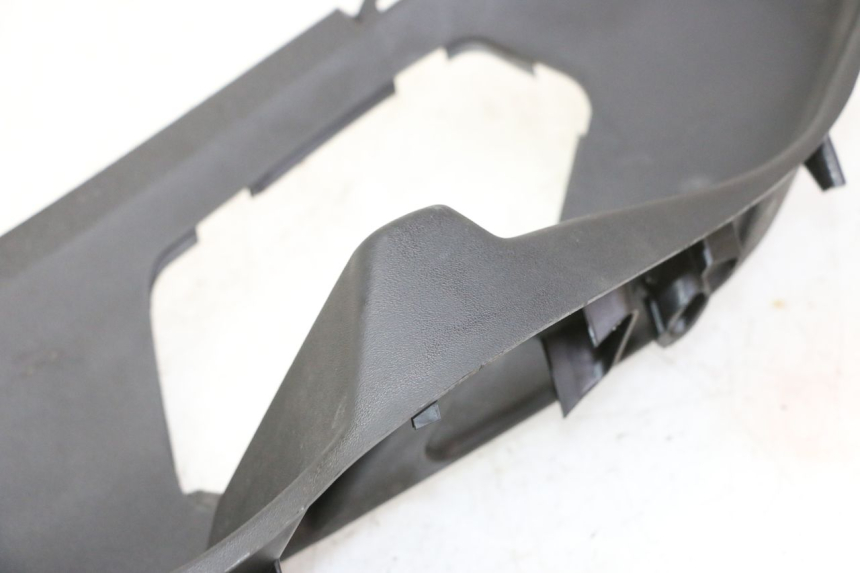 photo de LINKER VOETSTEUN PIAGGIO MP3 RL 250 (2006 - 2010) - Detail van het onderdeel