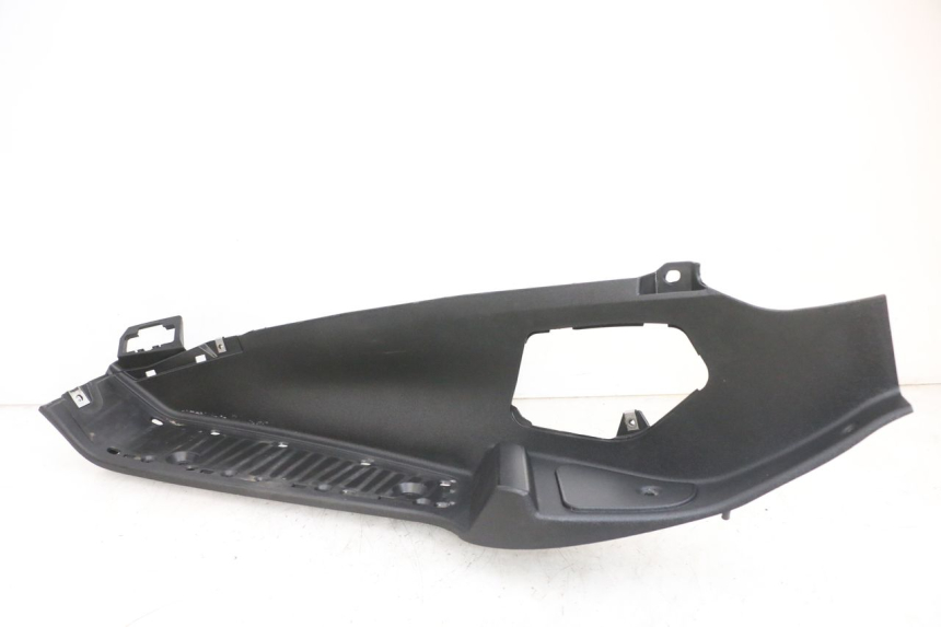 photo de LINKER VOETSTEUN PIAGGIO MP3 RL 250 (2006 - 2010) - Bevestigingspunten