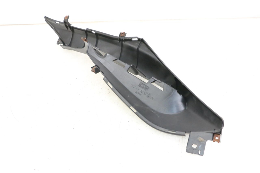 photo de LINKER VOETSTEUN MBK OVETTO ONE 2T 50 (2013 - 2017) - Technische close-up