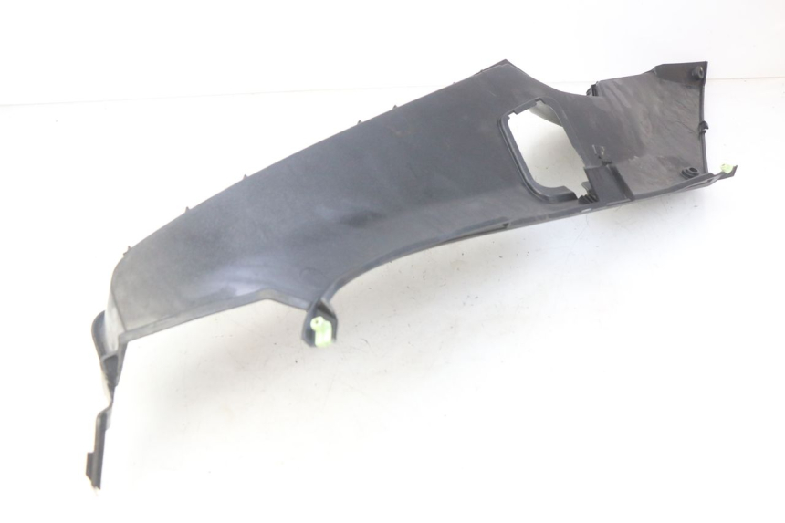 photo de LINKER VOETSTEUN PEUGEOT SATELIS COMPRESSOR K15 125 (2006 - 2009) - Detail van het onderdeel