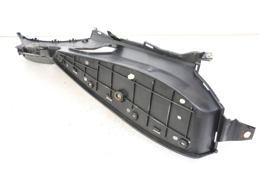 photo de LINKER VOETSTEUN PEUGEOT SATELIS 125 (2013 - 2018) - Zoom op gebruiksstaat