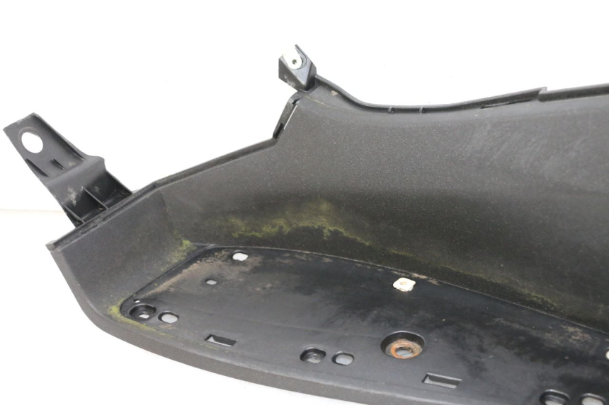 photo de LINKER VOETSTEUN PEUGEOT SATELIS 125 (2013 - 2018) - Bevestigingspunten