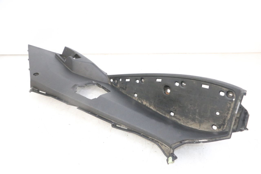 photo de LINKER VOETSTEUN PEUGEOT SATELIS 125 (2013 - 2018) - Zoom op gebruiksstaat