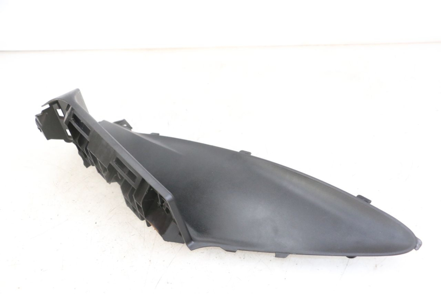 photo de LINKER VOETSTEUN SUZUKI BURGMAN 125 (2018 - 2021) - Technische close-up