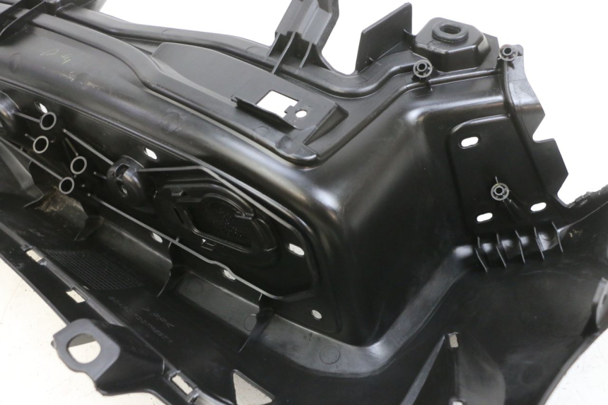 photo de LINKER VOETSTEUN YAMAHA TRICITY 300 (2020 - 2024) - Zoom op gebruiksstaat