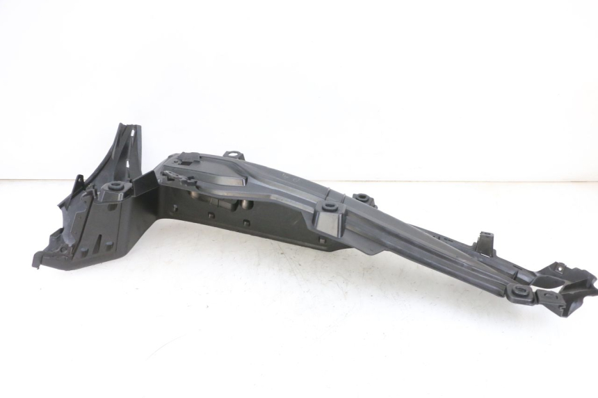 photo de LINKER VOETSTEUN YAMAHA TRICITY 300 (2020 - 2024) - Technische close-up