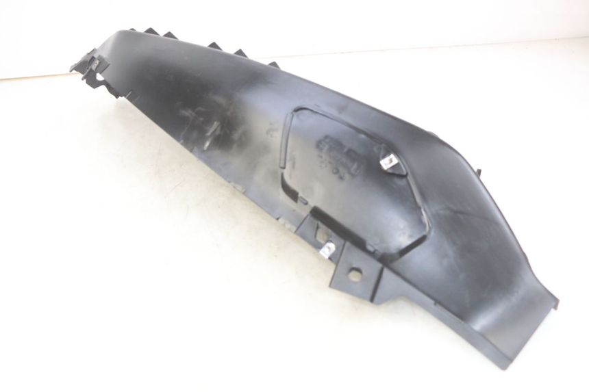 photo de LINKER VOETSTEUN PIAGGIO XEVO - X EVO 125 (2007 - 2017) - Zoom op gebruiksstaat