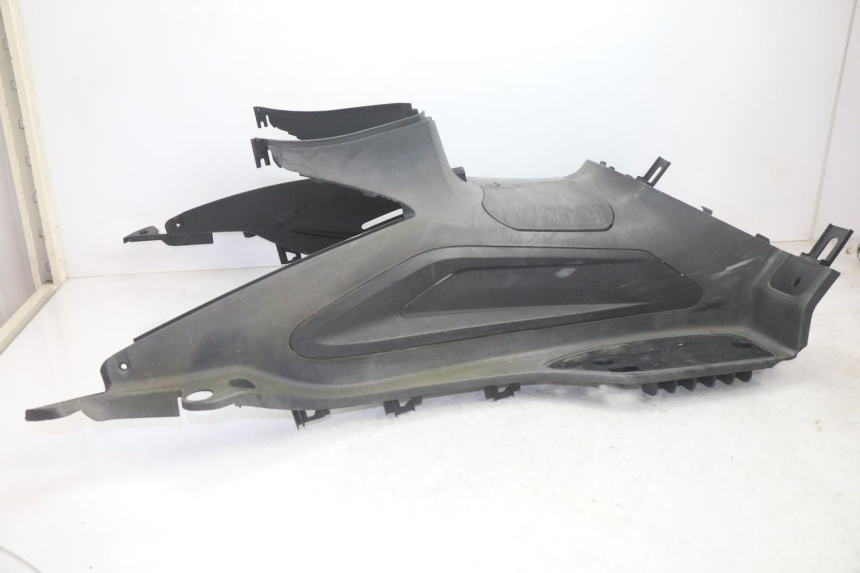 photo de VOETSTEUN SYM GTS EVO 125 (2009 - 2013) - Technische close-up