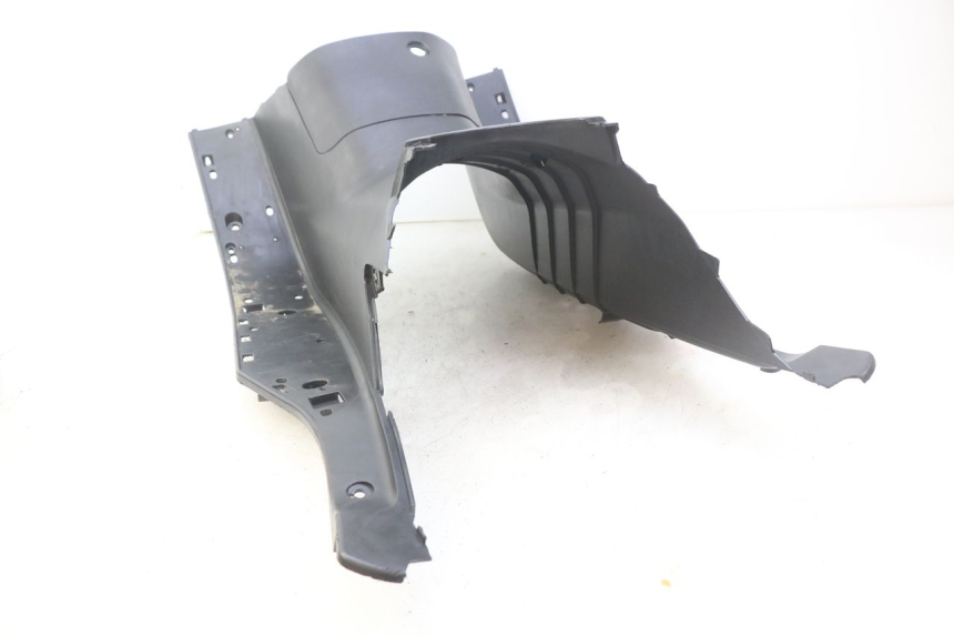 photo de VOETSTEUN REVATTO IMPERATOR 125 (2007 - 2015) - Bevestigingspunten