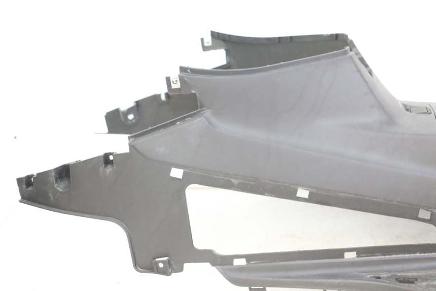 photo de VOETSTEUN SYM JOYMAX 125 (2010 - 2017) - Bevestigingspunten