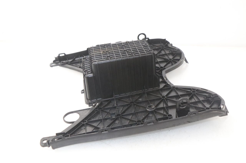 photo de VOETSTEUN PEUGEOT KISBEE 2T 50 (2010 - 2017) - Zoom op gebruiksstaat