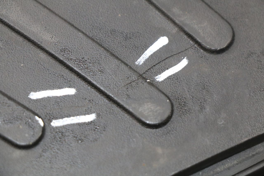 photo de VOETSTEUN PEUGEOT KISBEE 2T 50 (2010 - 2017) - Technische close-up