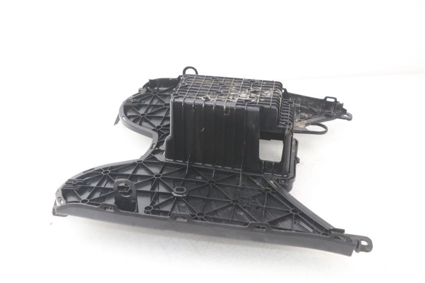 photo de VOETSTEUN PEUGEOT KISBEE 2T 50 (2010 - 2017) - Andere kijkhoek