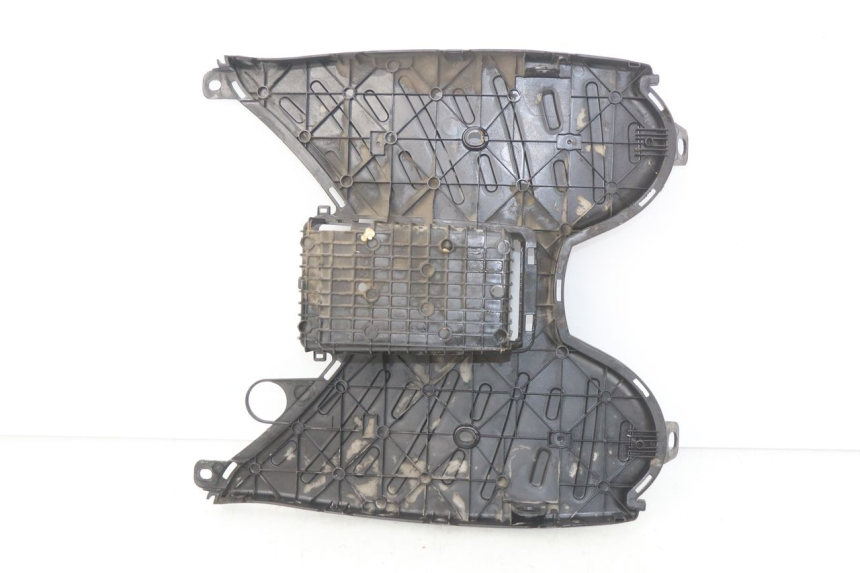 photo de VOETSTEUN PEUGEOT KISBEE 2T 50 (2010 - 2017) - Andere kijkhoek