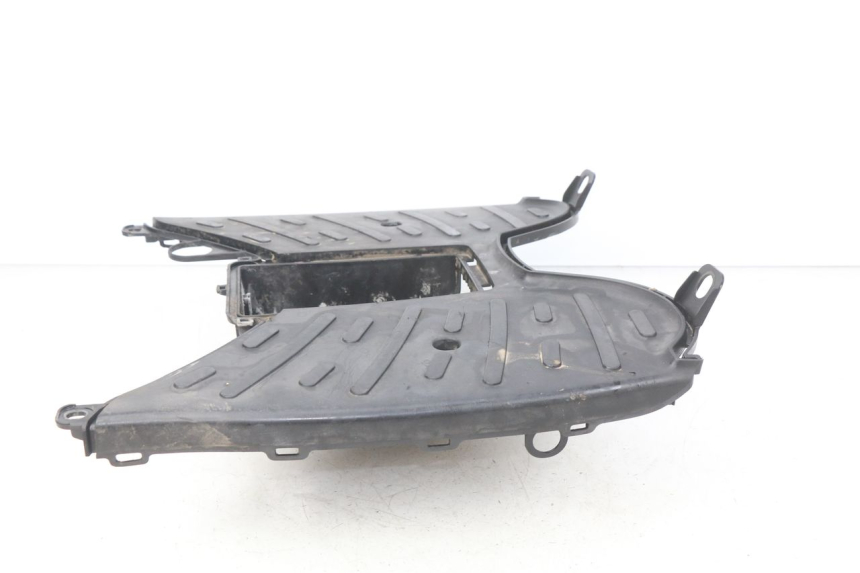 photo de VOETSTEUN PEUGEOT KISBEE 2T 50 (2010 - 2017) - Technische close-up