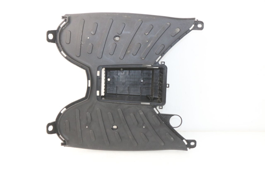 photo de VOETSTEUN PEUGEOT KISBEE 4T 50 (2018 - 2022) - Hoofdaanzicht