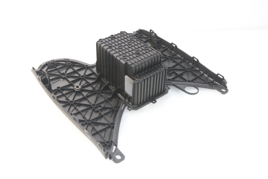 photo de VOETSTEUN PEUGEOT KISBEE 4T 50 (2018 - 2022) - Andere kijkhoek