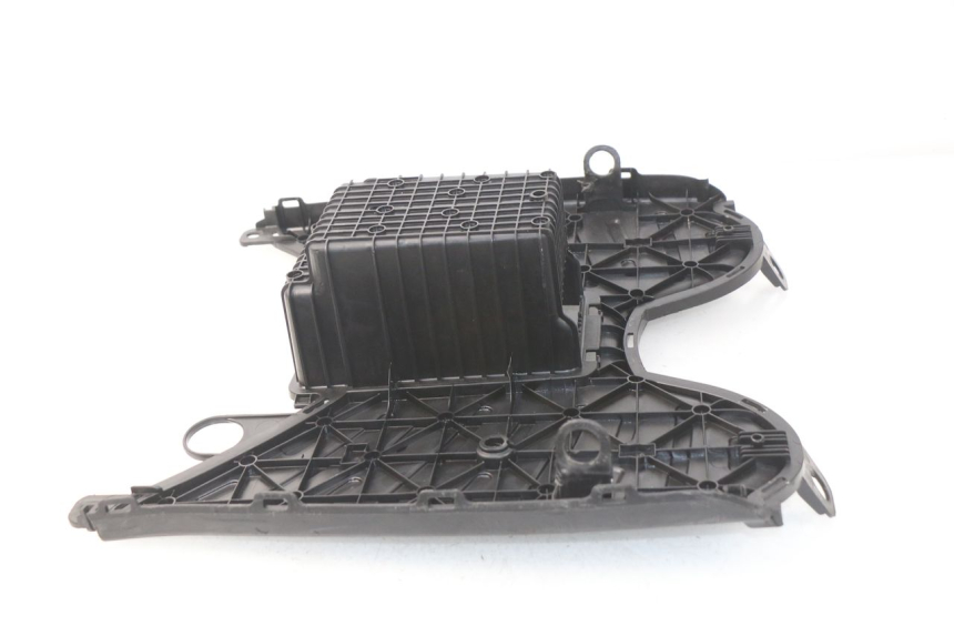 photo de VOETSTEUN PEUGEOT KISBEE 4T 50 (2018 - 2022) - Overzicht