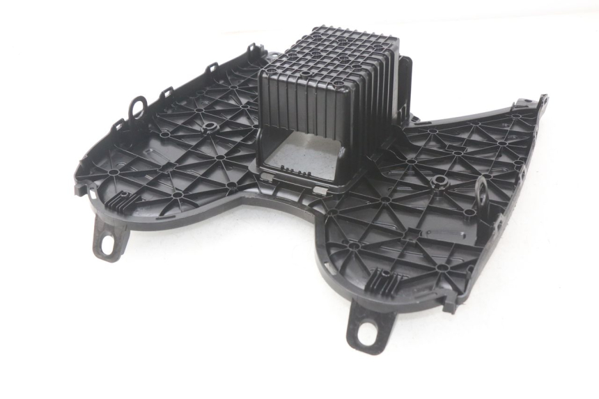 photo de VOETSTEUN PEUGEOT KISBEE 4T 50 (2018 - 2022) - Technische close-up