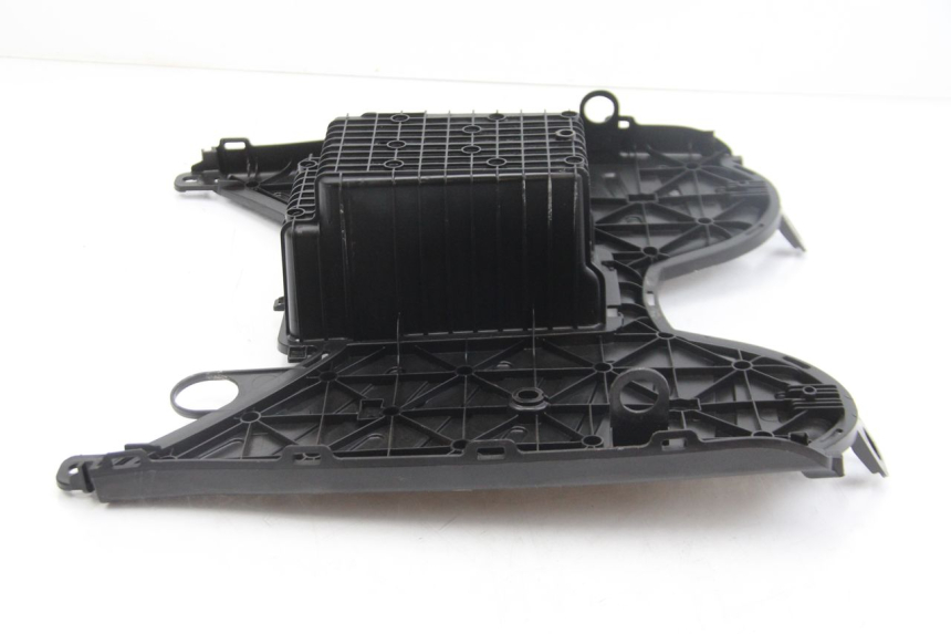 photo de VOETSTEUN PEUGEOT KISBEE 4T 50 (2018 - 2022) - Technische close-up