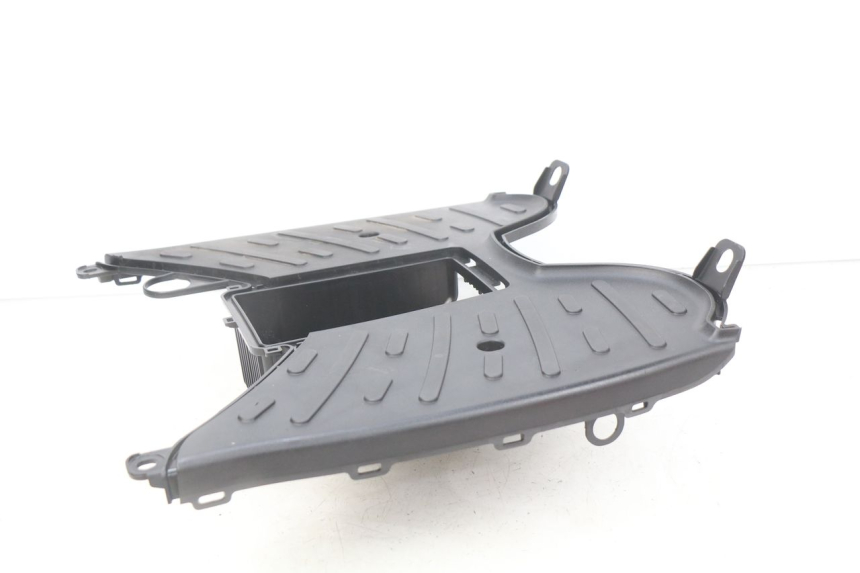 photo de VOETSTEUN PEUGEOT KISBEE 4T 50 (2018 - 2022) - Hoofdaanzicht