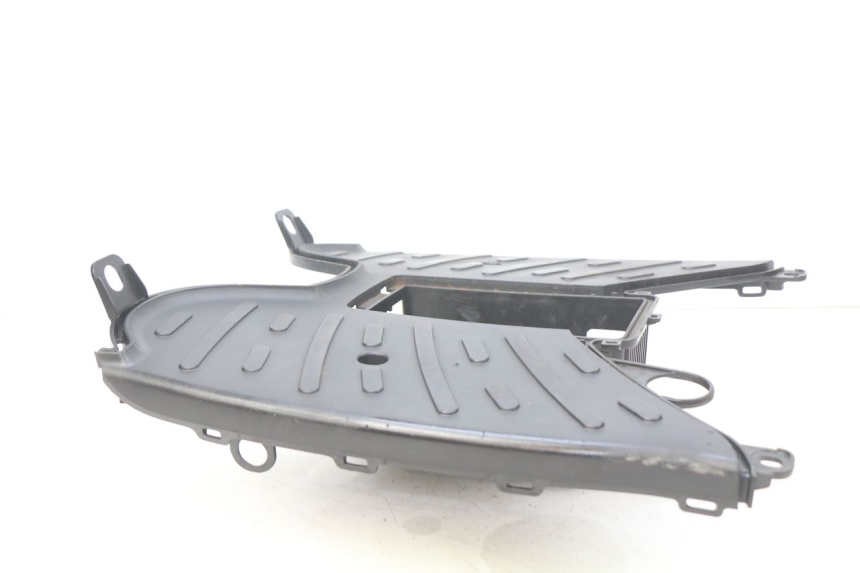 photo de VOETSTEUN PEUGEOT KISBEE 4T 50 (2010 - 2017) - Technische close-up