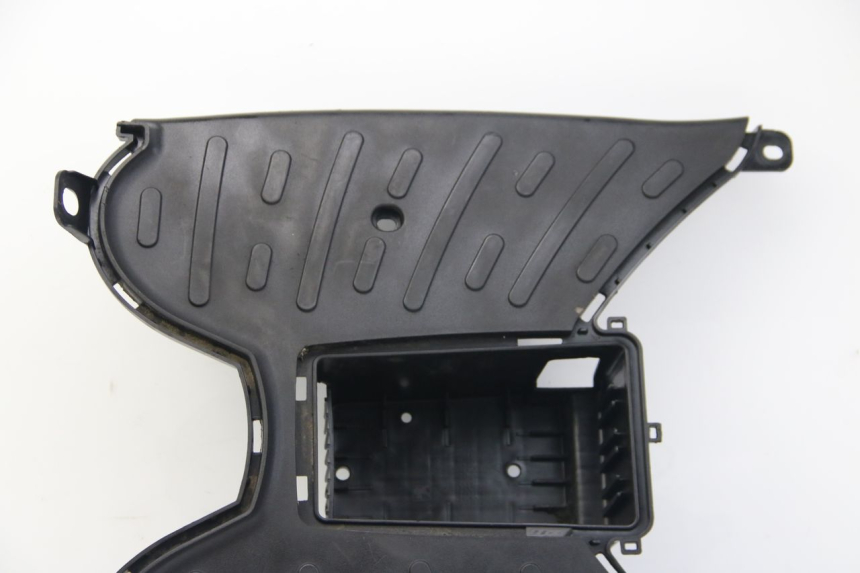 photo de VOETSTEUN PEUGEOT KISBEE 4T 50 (2018 - 2022) - Technische close-up