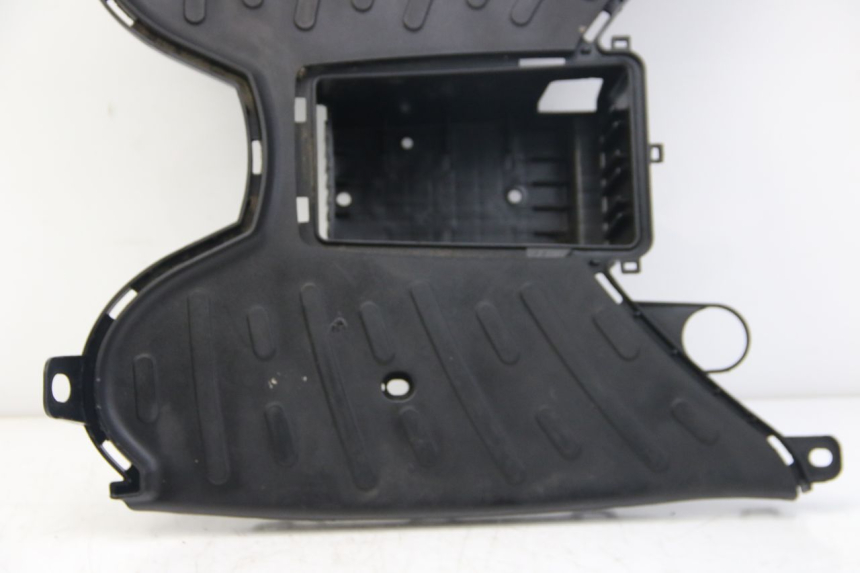 photo de VOETSTEUN PEUGEOT KISBEE 4T 50 (2018 - 2022) - Overzicht