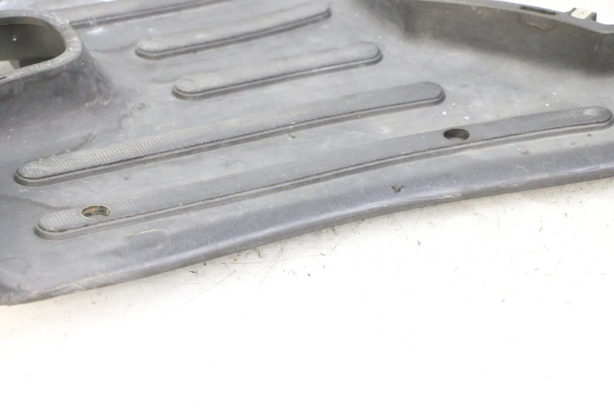 photo de VOETSTEUN PIAGGIO LIBERTY 4T 50 (2009 - 2015) - Andere kijkhoek