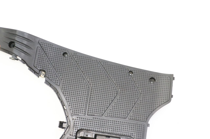 photo de VOETSTEUN LONGJIA SHARPY 125 (2020 - 2024) - Staat van het oppervlak