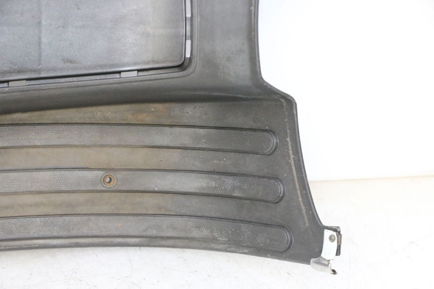 photo de VOETSTEUN PIAGGIO LXV 4T 50 (2009 - 2013) - Focus op structuur