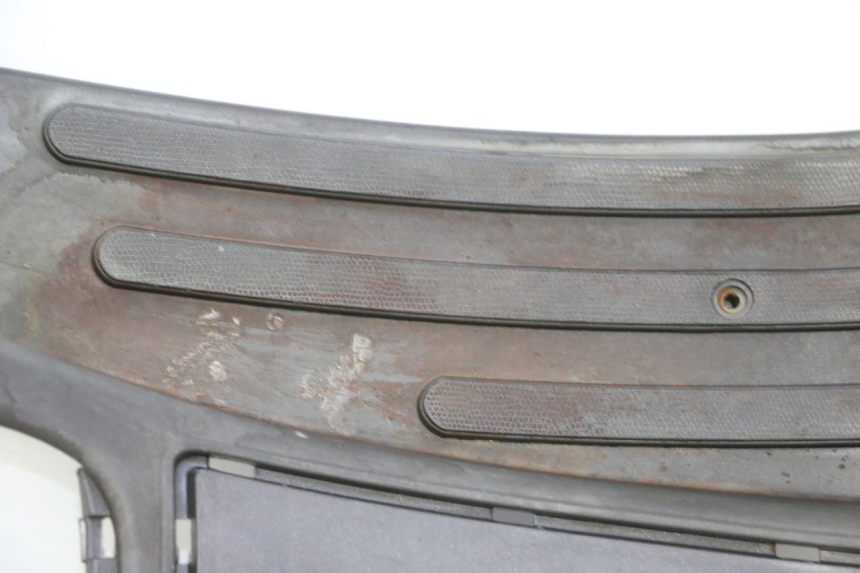 photo de VOETSTEUN PIAGGIO LXV 4T 50 (2009 - 2013) - Hoofdaanzicht