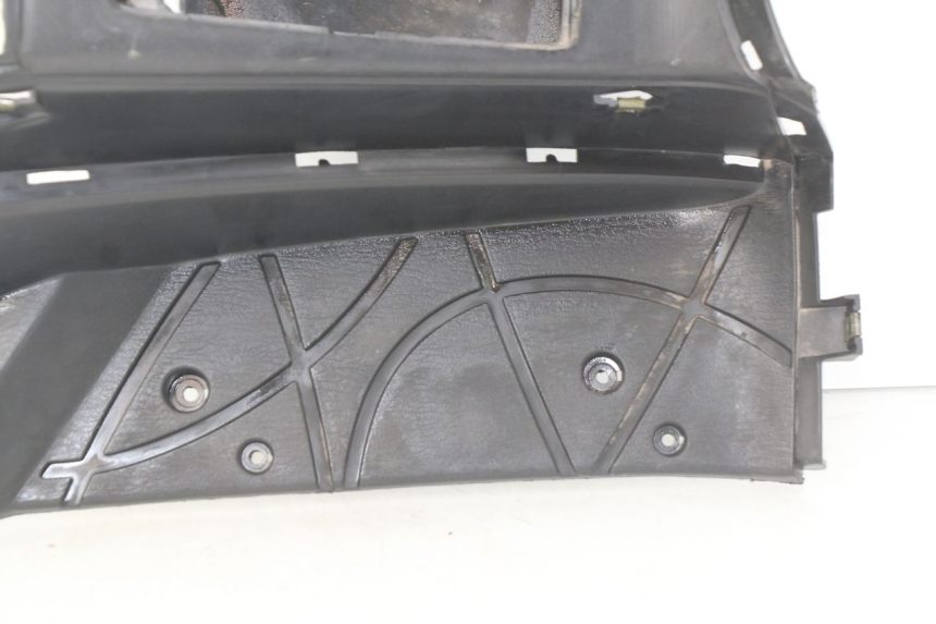 photo de VOETSTEUN EUROCKA MATADOR 4T 50 (2010 - 2016) - Kenmerkende details