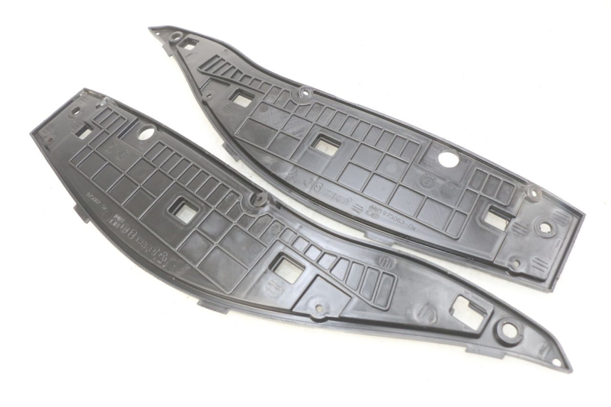 photo de VOETSTEUN GILERA NEXUS 125 (2009 - 2013) - Detail van het onderdeel